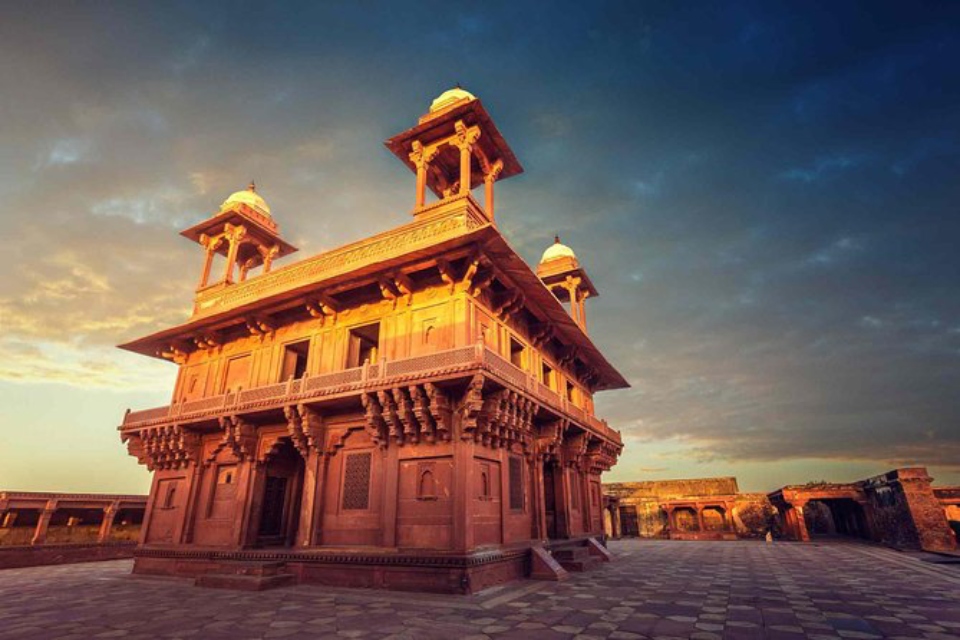 Rajasthan Forts and Palaces Tour